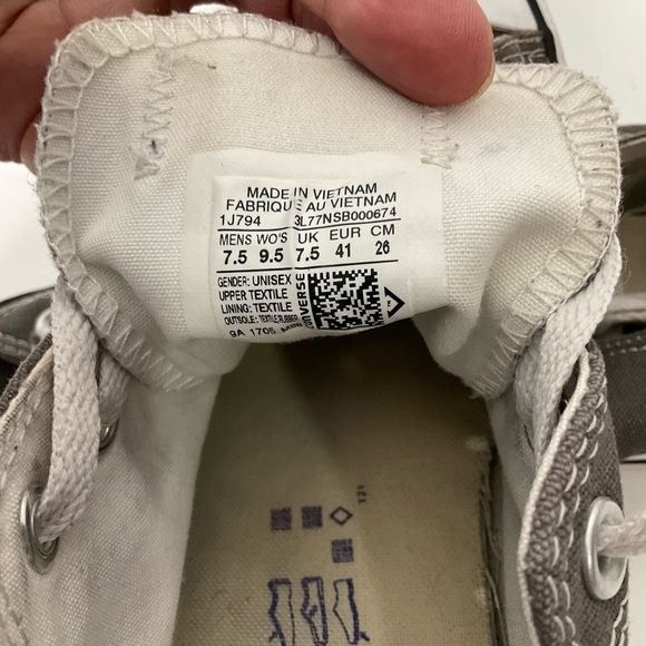 Converse Chuck Taylor All Star Low Tops Dark Grey Sneakers Unisex M 7.5, W 9.5 - Picture 2 of 14